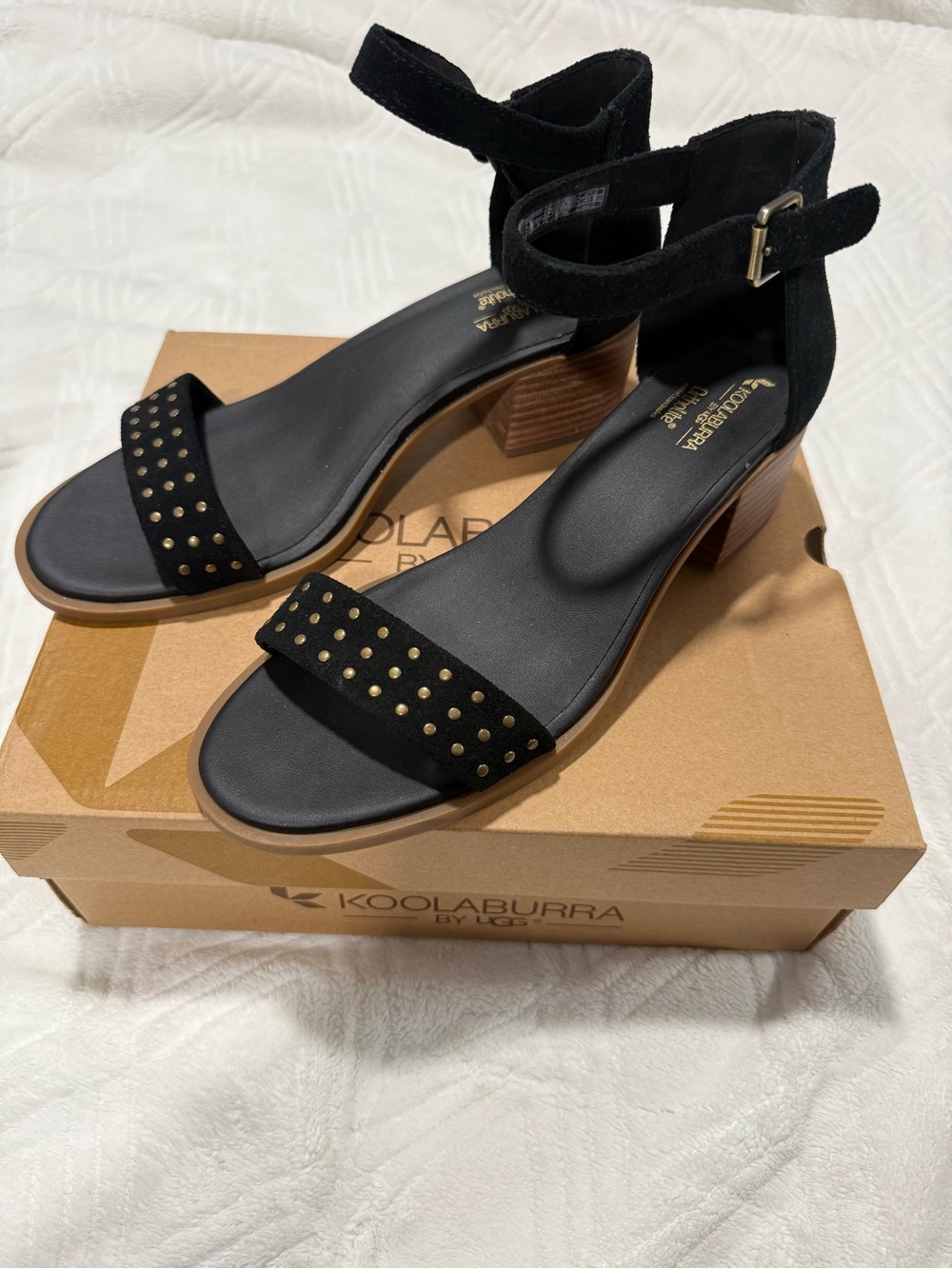 Koolaburra Black Fuzzy Strap Sandals